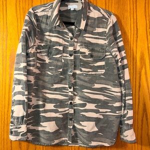 LUCKY BRAND CAMOUFLAGE Women’s Top